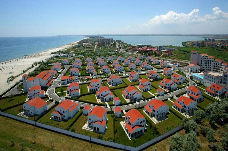 Arena Regia & - Marina Regia Complex 5*